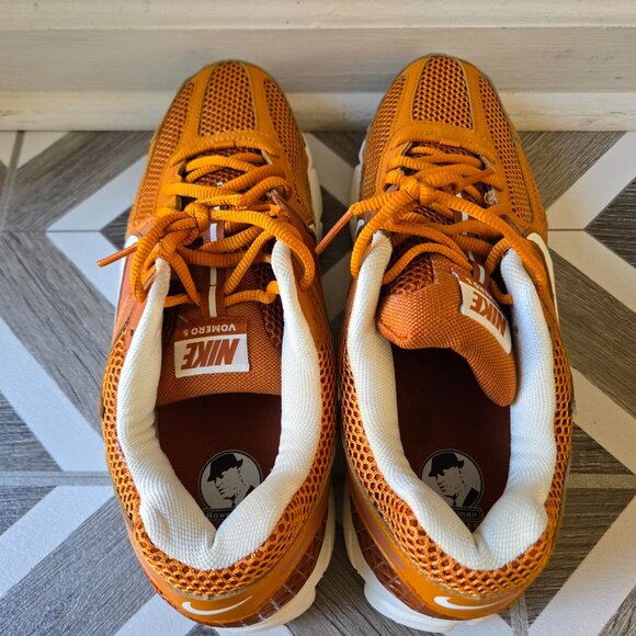 Nike Air Zoom Vomero 5 Monarch Mens Size 11 Flax Sail Dark Russet HJ9123 815 - Picture 5 of 7